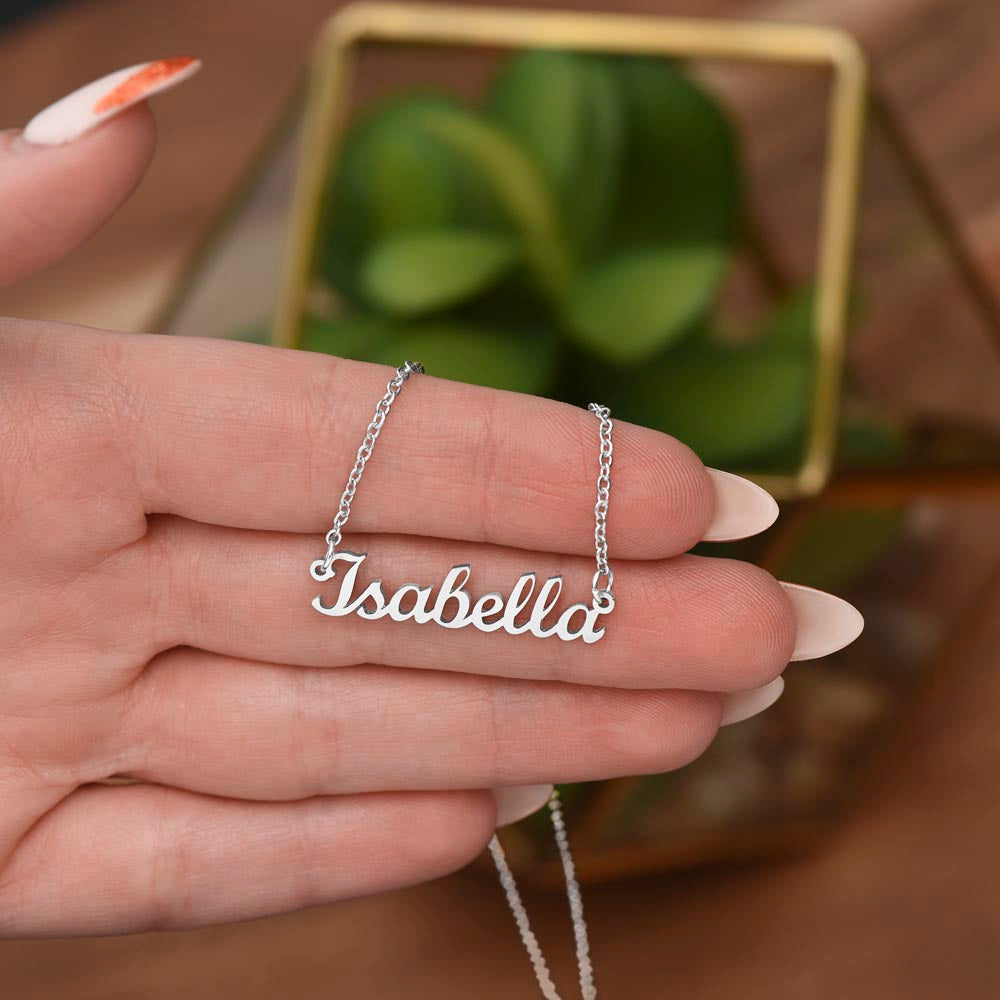 BEAUTIFUL CUSTOM NAME NECKLACE